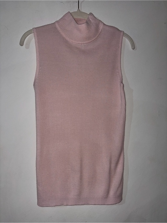 Dana Buchman Tops - Dana Buchman Pink Sleeveless Turtleneck Tank